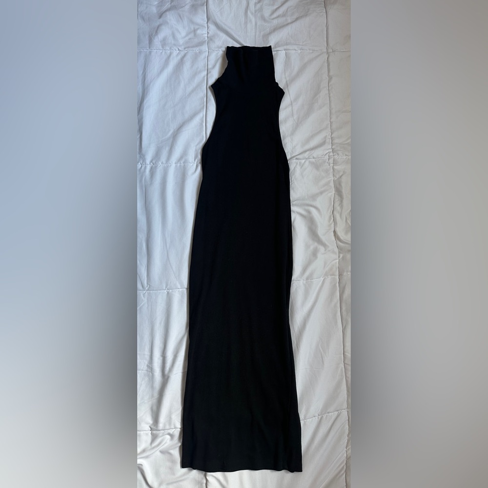 ZARA Ribbed Sleeveless Turtleneck Midi Dress in Black